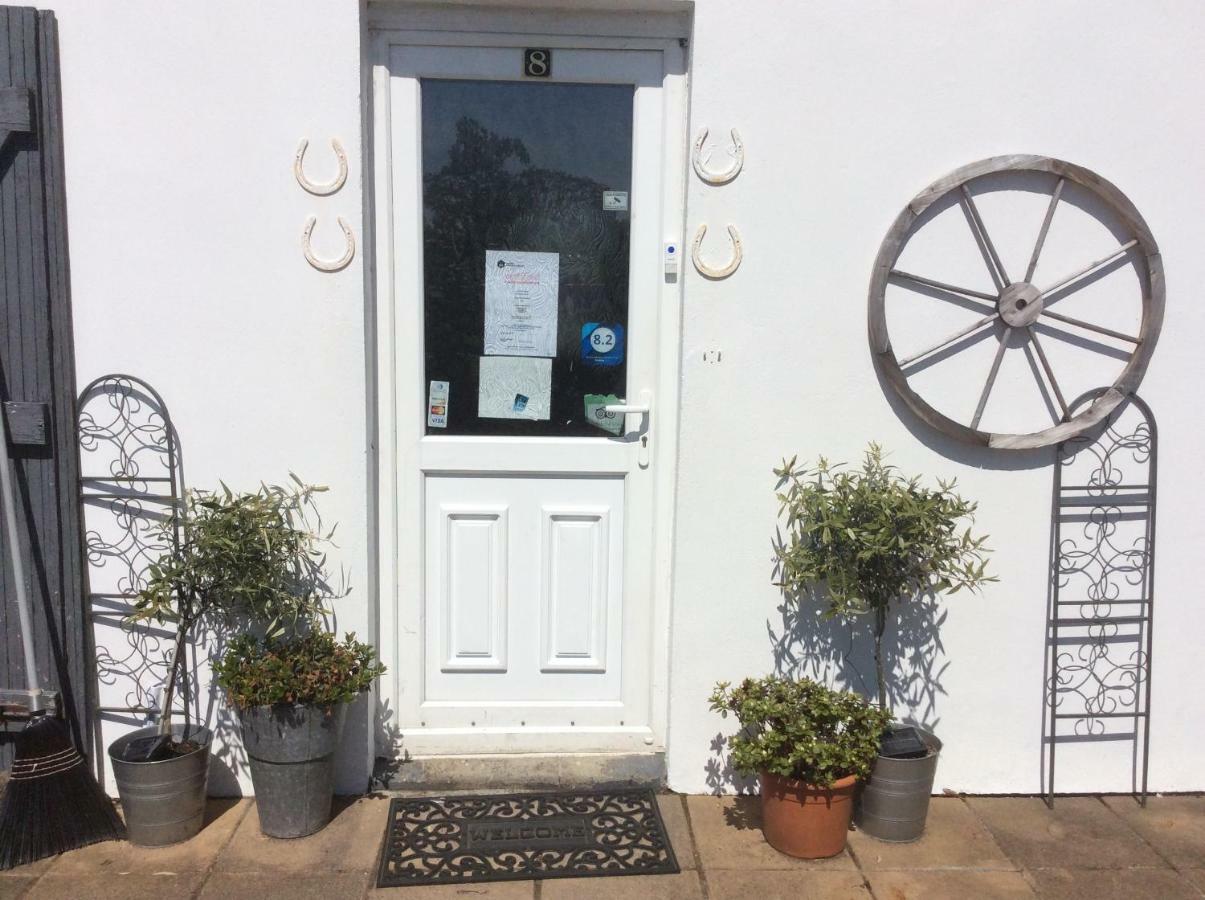 Coach House Suites Londonderry Dış mekan fotoğraf